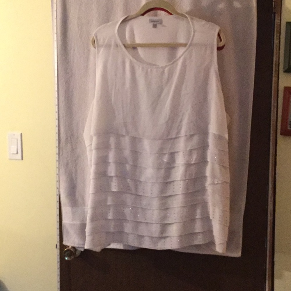 Avenue 30/32 layered blouse